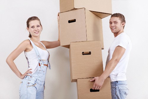 Practical storage options for flats, homes, and offices near Vauxhall