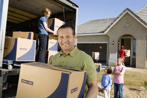 Vauxhall movers planning a local relocation with packing supplies and route preparation